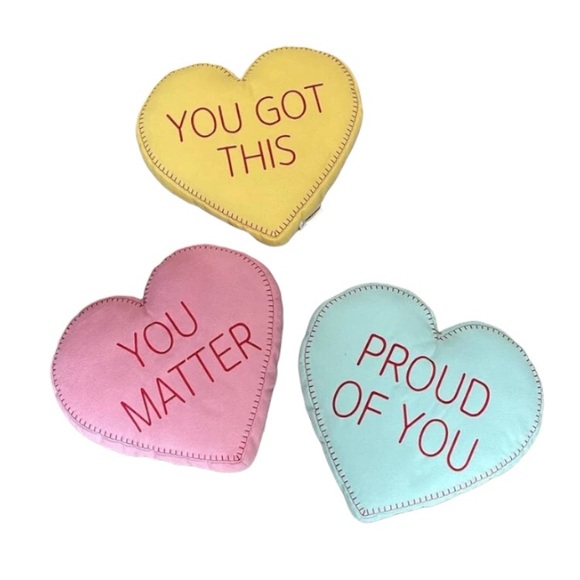 Cashmere and cupcakes Valentine’s Day pillows - Picture 2 of 14